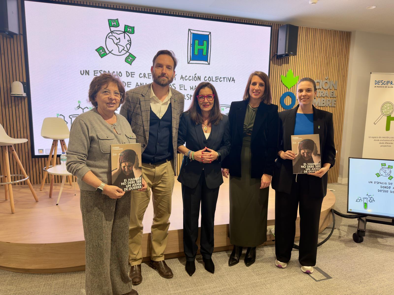 presentacion en Madrid con Ana Moreno